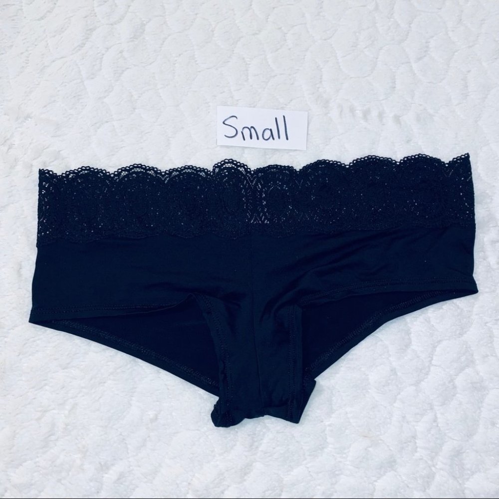 Very Sexy Panty Embroidered  Lace Trim Black‎